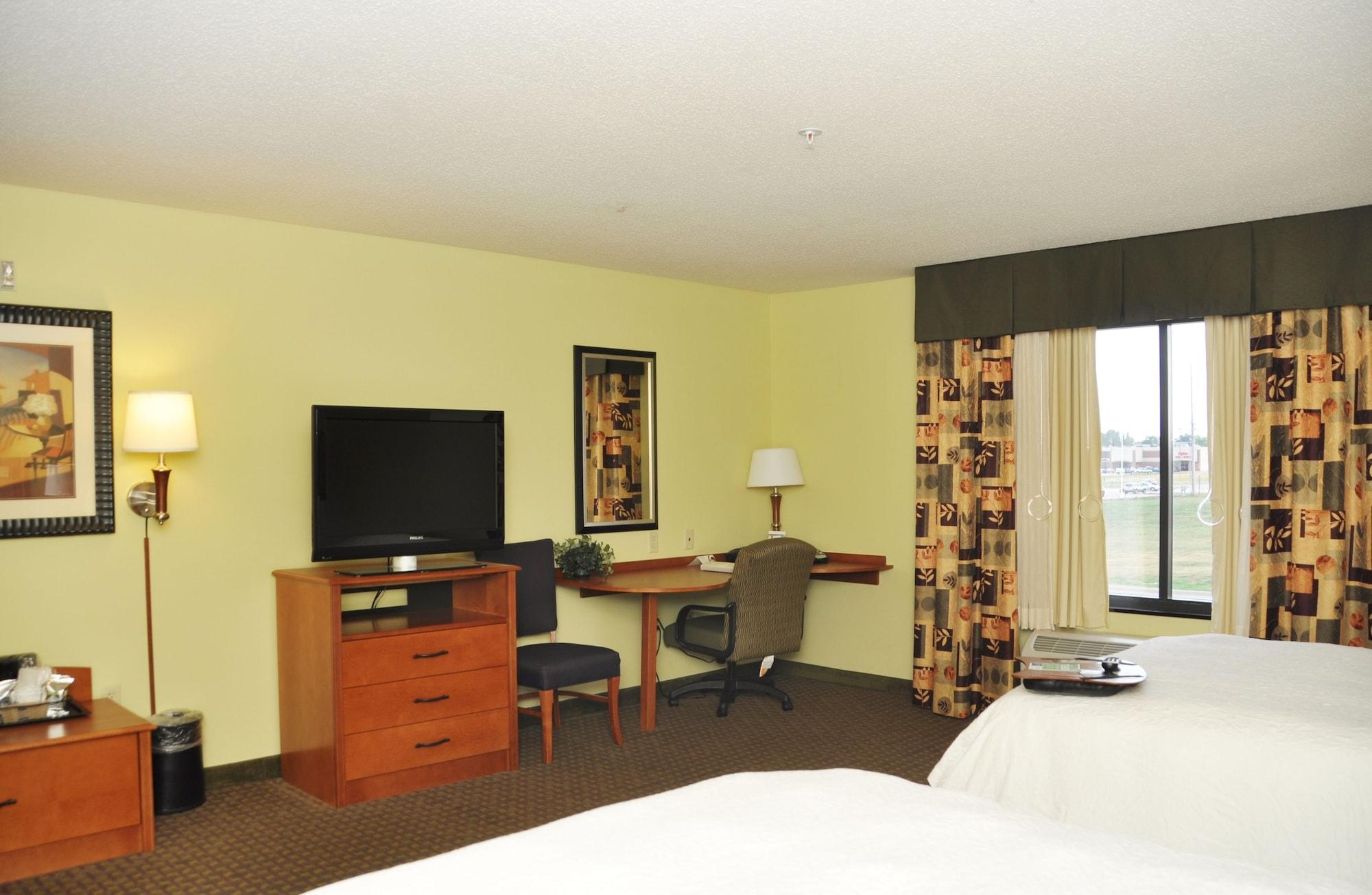 Hampton Inn Macomb Exterior foto
