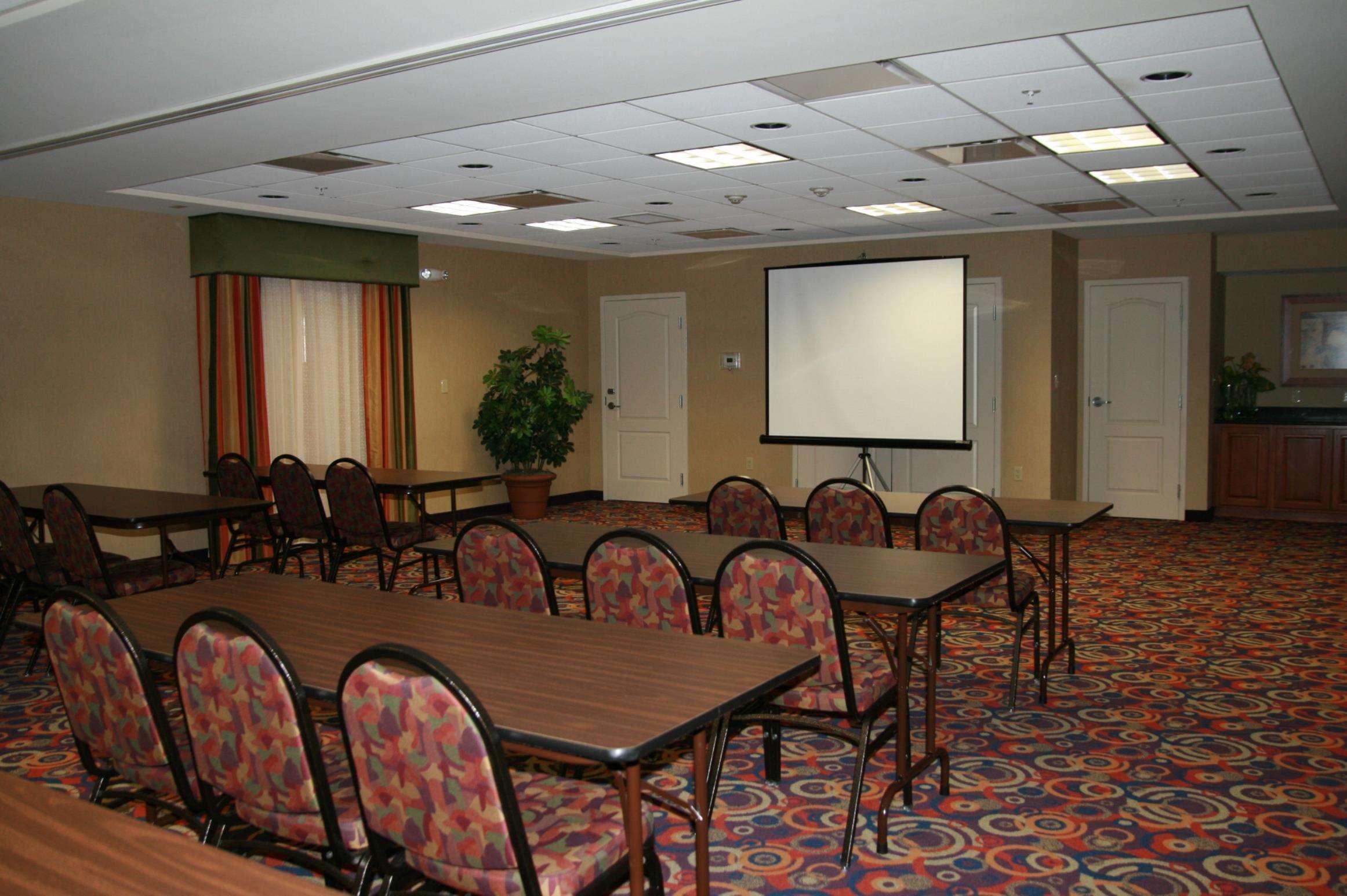 Hampton Inn Macomb Facilidades foto